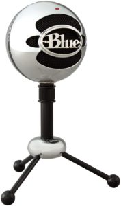 Blue Snowball Microfono a Condensatore USB: il più economico e stiloso dei quattro in offerta
